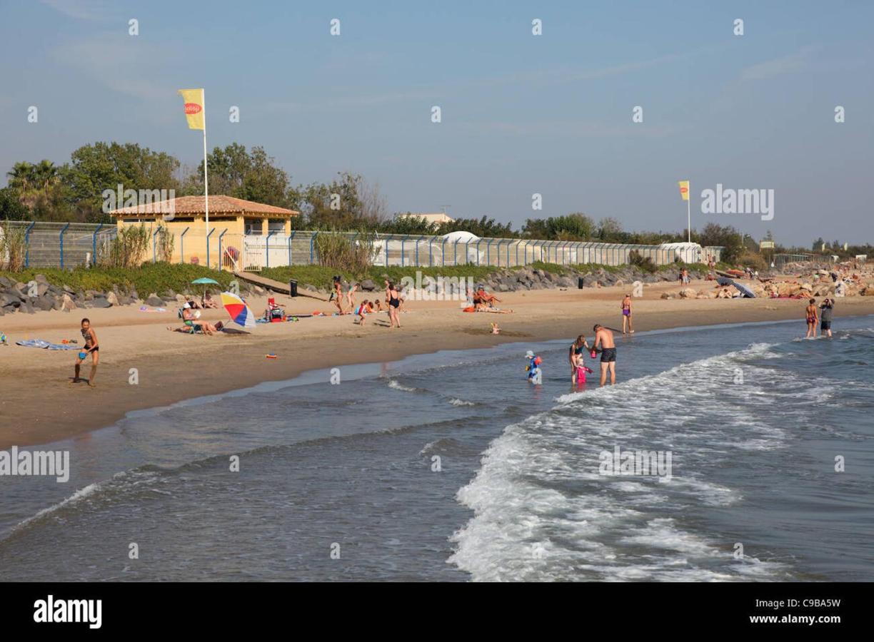 Camping Carabasse Vias Plage. Экстерьер фото